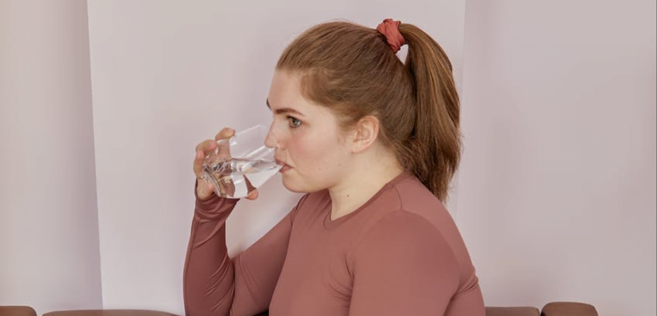 Habits that are destroying your skin 