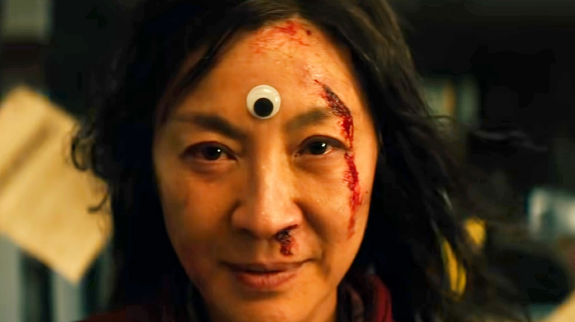 Everything Everywhere All At Once (1)