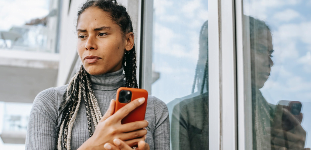 9 Things to keep in mind if you are looking for a partner online 5 Things to keep in mind