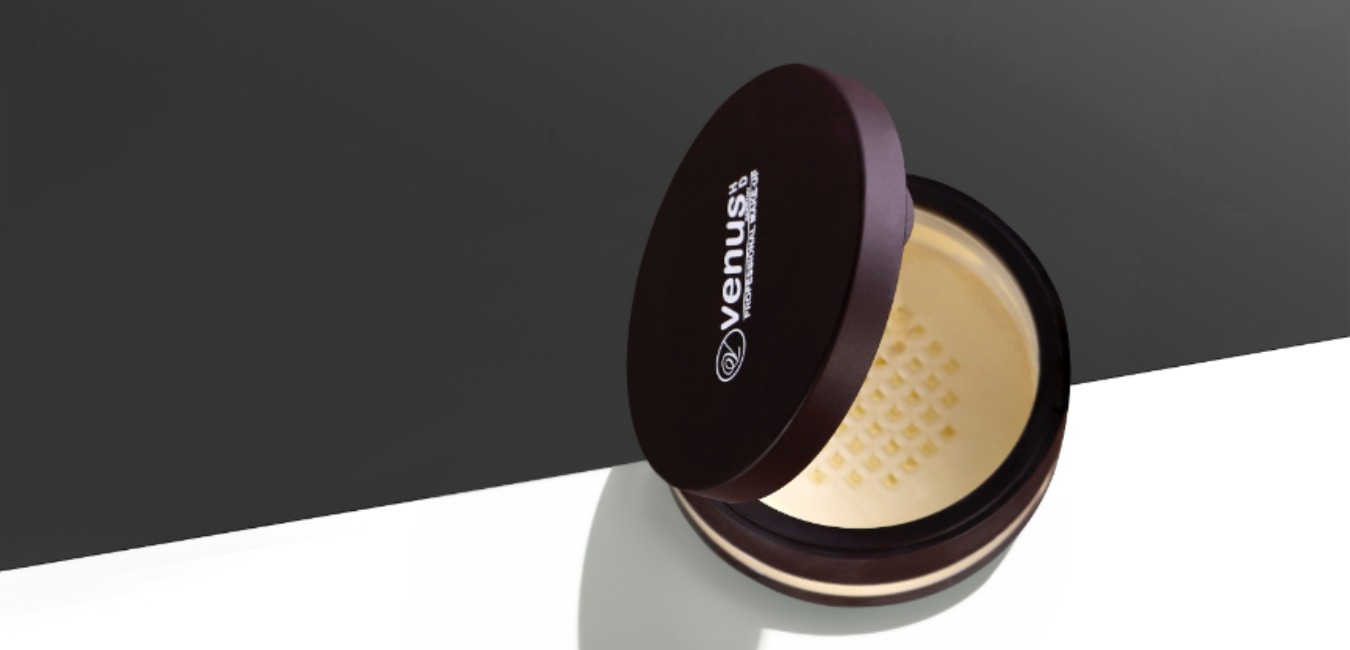 5 Best compact powders for you this summer