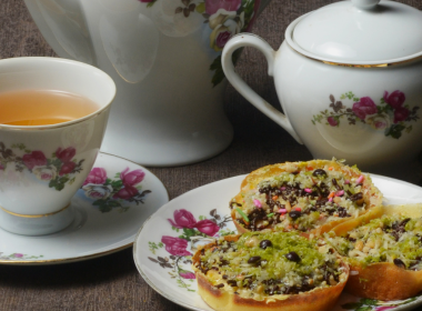 Kashmiri tea