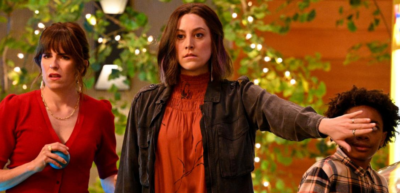 Is Home Economics Season 3 premiering in September 2022?
