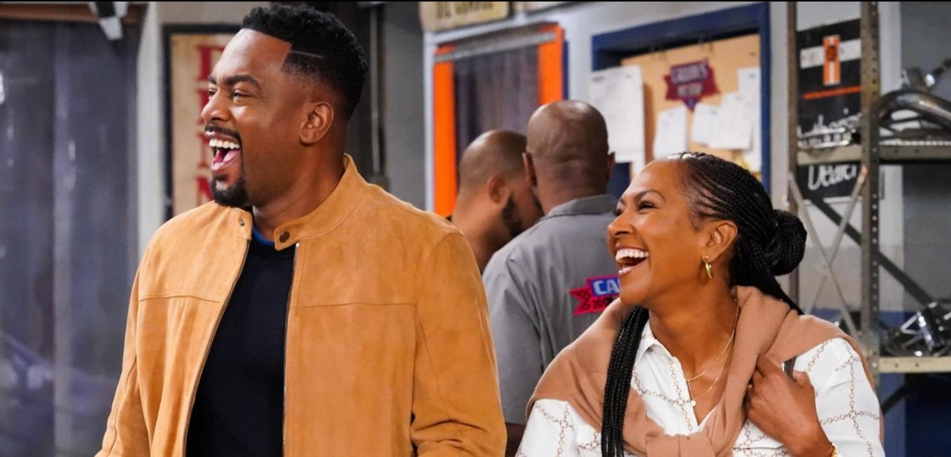 Is The Neighborhood Season 5 premiering in September 2022?