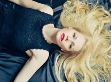blonde 3