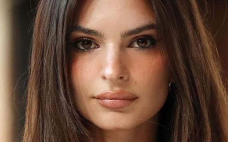 Emily Ratajkowski