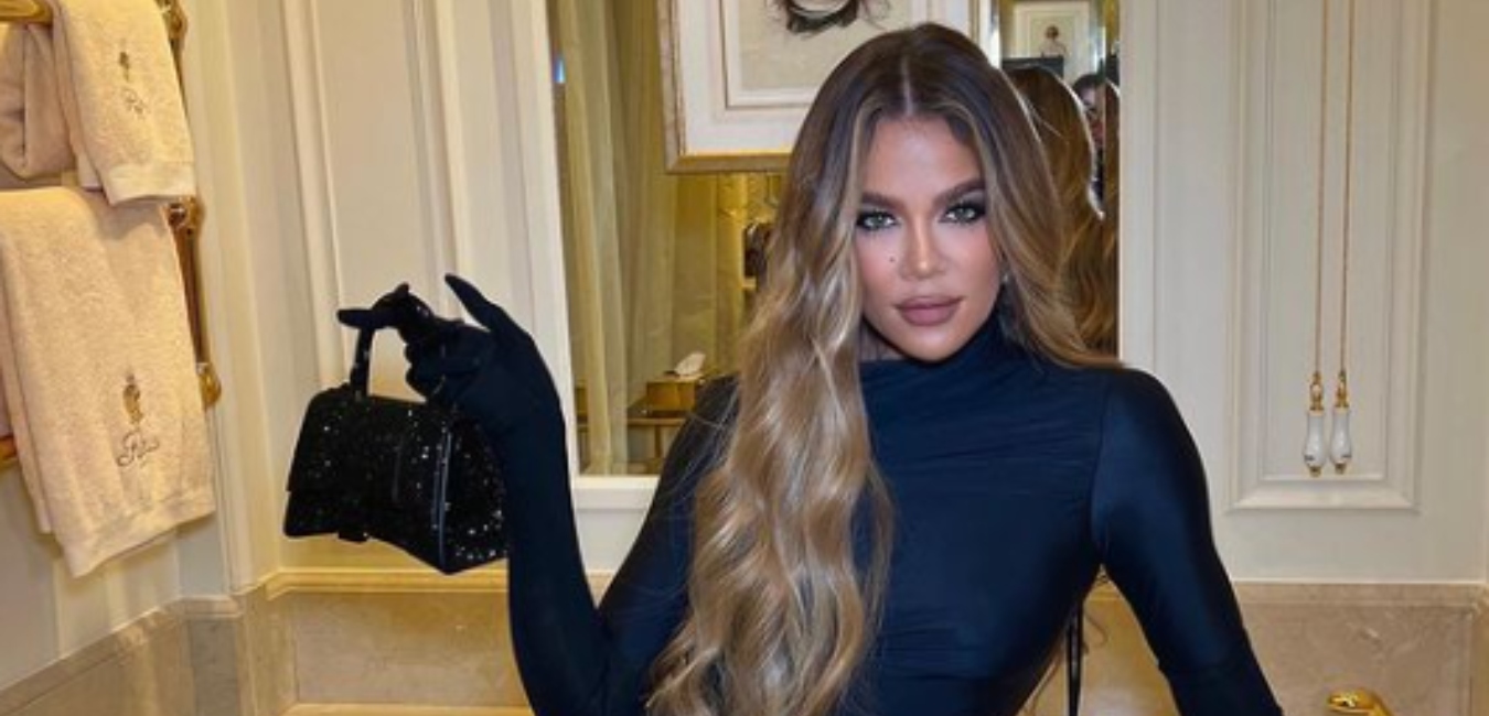 Kim and Khloé Kardashian celebrate sister Kourtney's pregnancy in this way 2 Khloe Kardashian