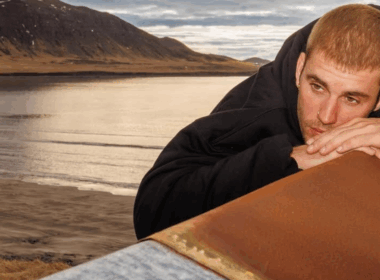 Justin Bieber dropped his new album Swag