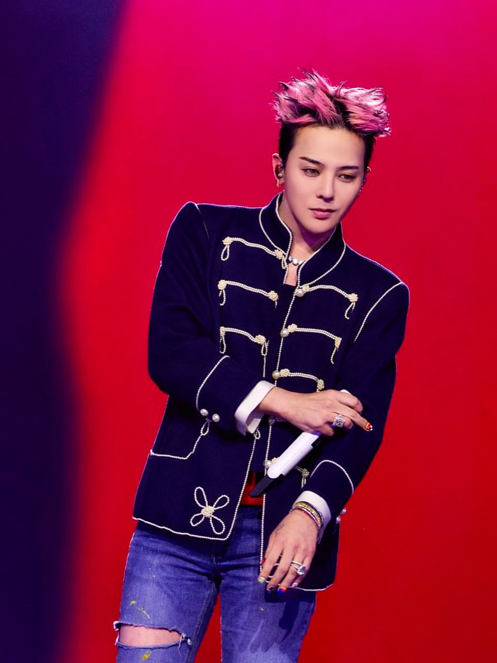 G Dragon