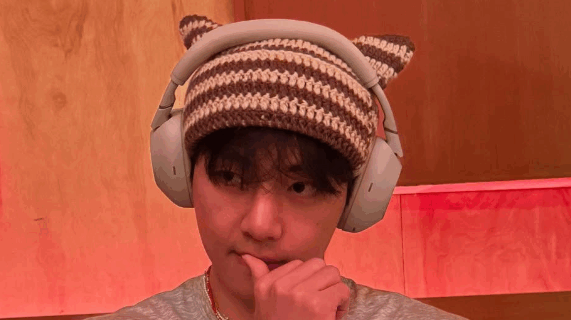 BTS V